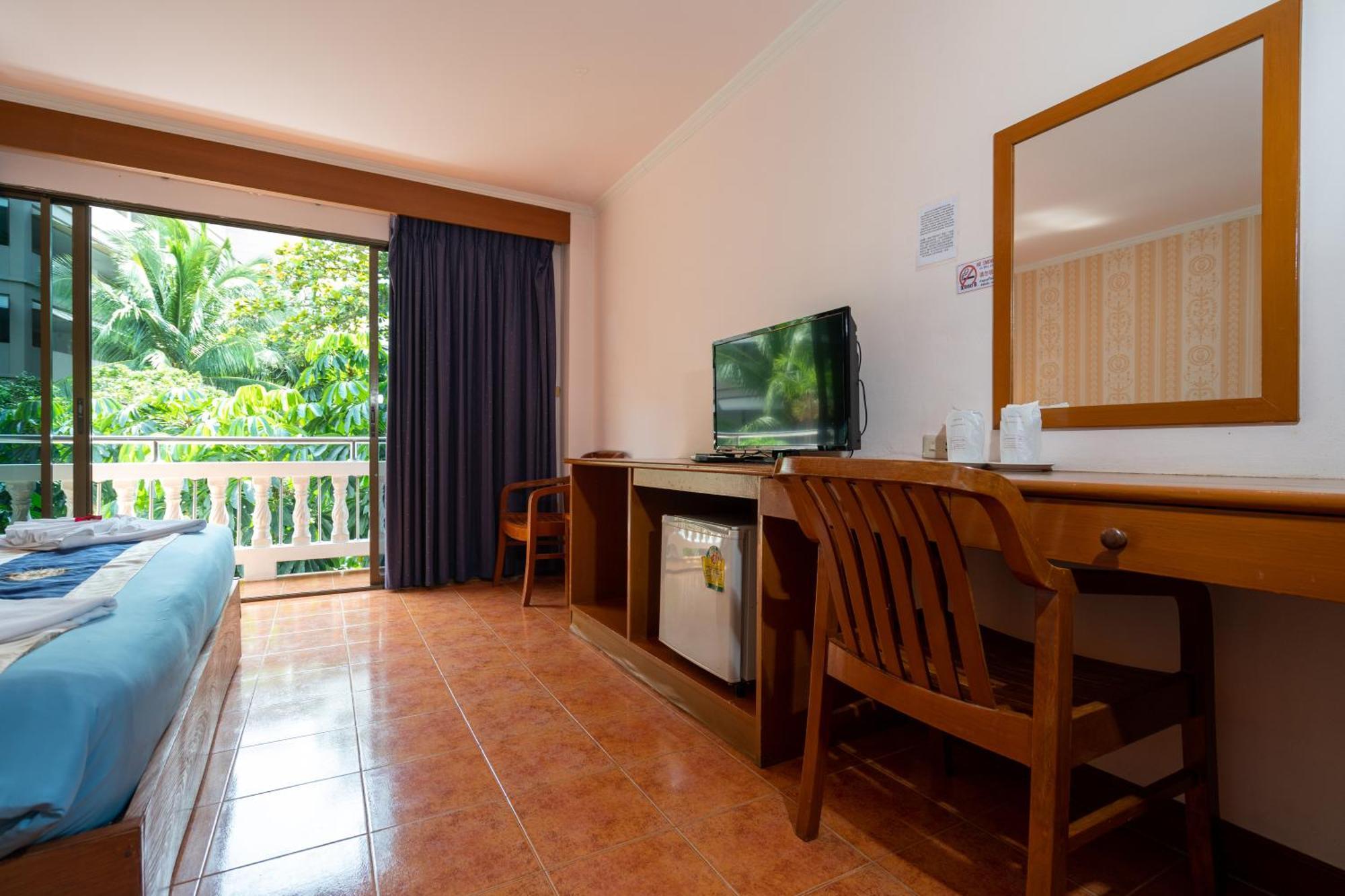 Patong Central Residence & Apartment Exterior foto